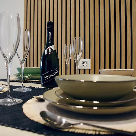 Apartment Residenza Vitruvio43 *